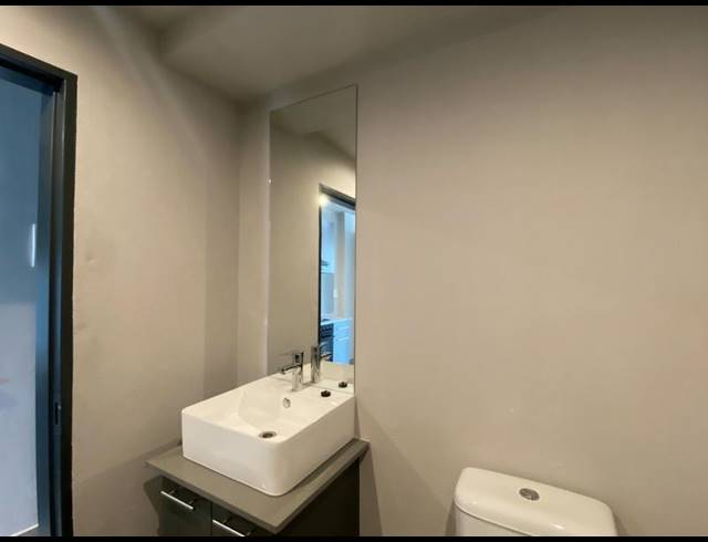 1 BEDROOM PROPERTY TO RENT IN LYNNWOOD RIDGE